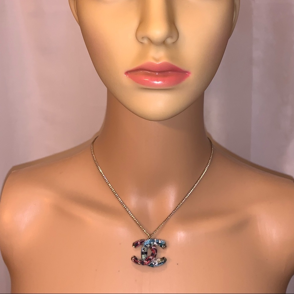 CHANEL Spring/Summer 2015 multi color Bouclé Tweed CC logo NECKLACE w/box